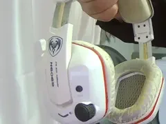立体声低音炮音箱 蓝牙FM收音 自取