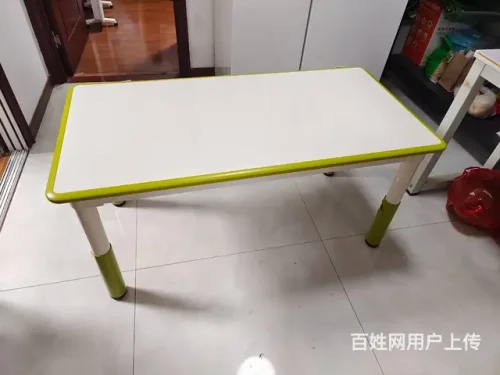 低价转让儿童学习桌椅套装，原价367元现150元